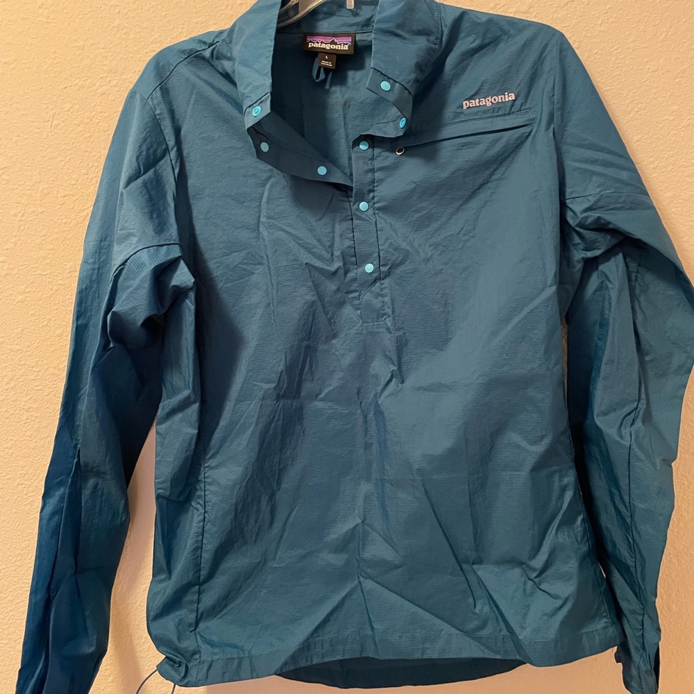 Patagonia Windbreaker jacket